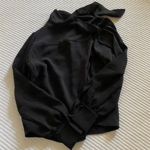 Black Aritzia Wilfred Trapeze Blouse in XS